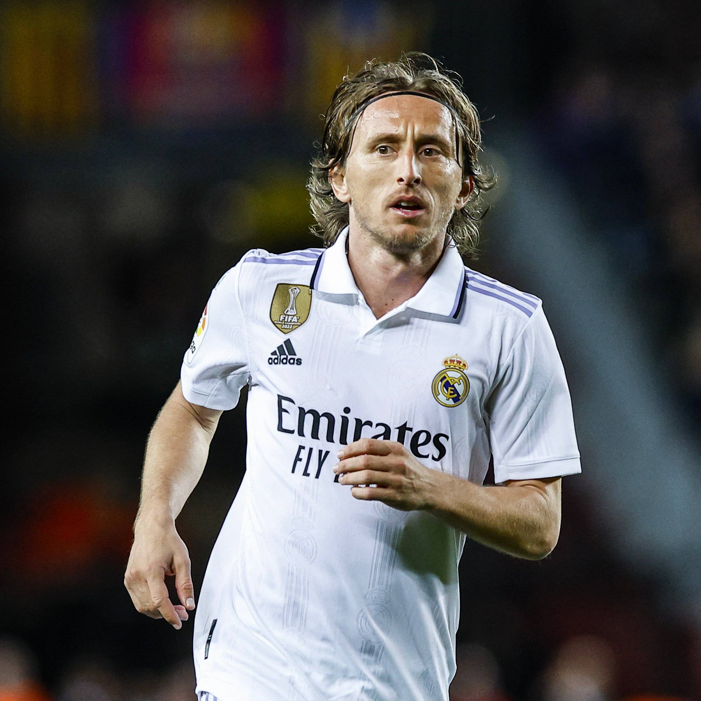 贾府球员努里心脏骤停后留下后遗症，家人：他现在能表达情绪