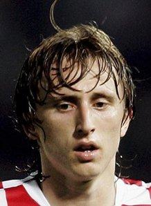 达成新里程碑，梅西职业生涯已直接参与1300粒进球