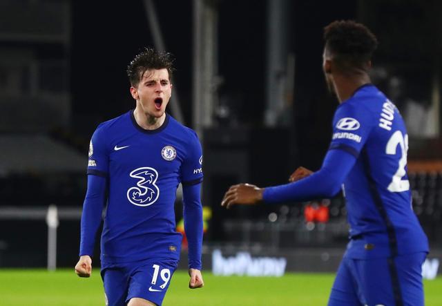 苏超南京主帅：业余球员比赛有6万多人观战，在西班牙见不到