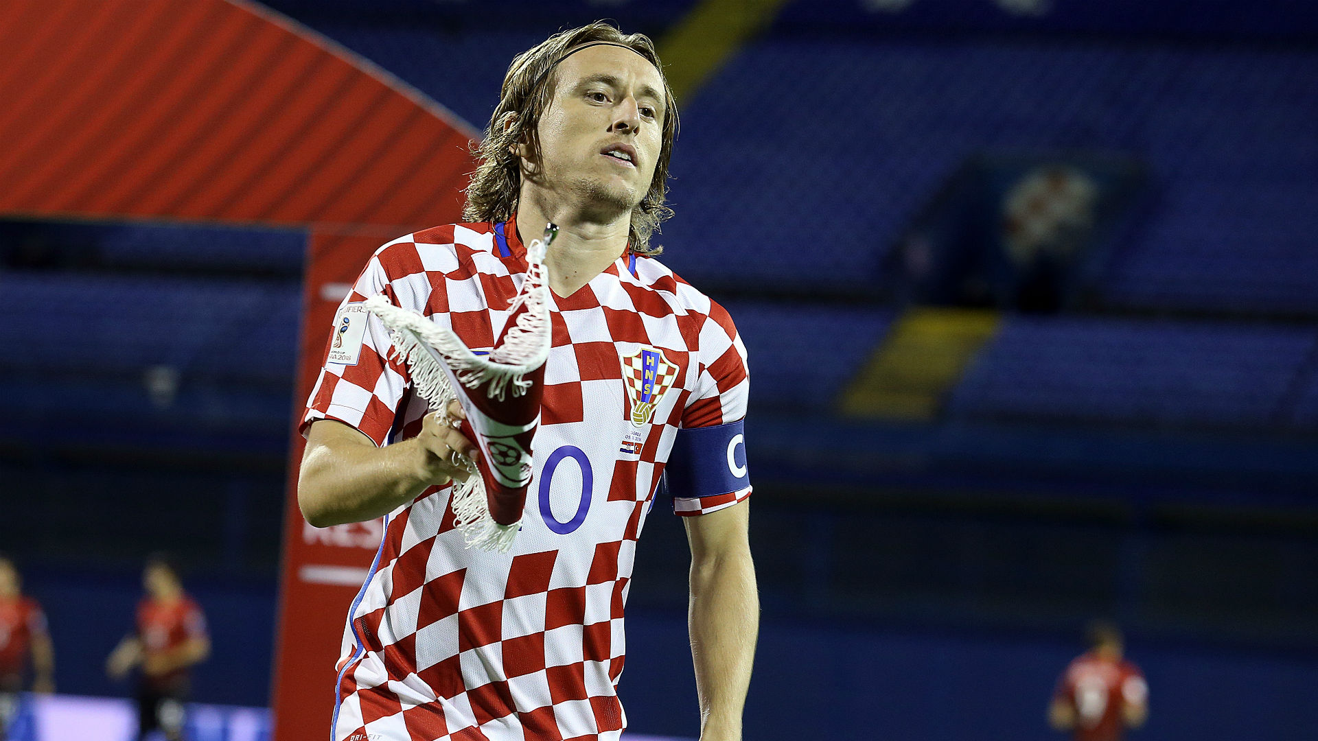 提前公布首发？塔帅：我会鼓励其他教练对阿森纳前这么做