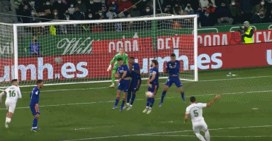 陈威：感谢主教练的高强度训练，我们越努力越幸运